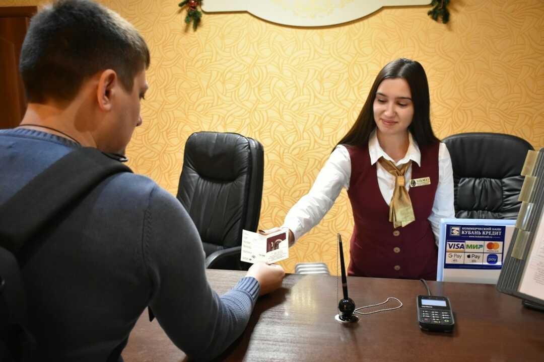 Краснодар: Гостиничный Комплекс "Екатерининский"