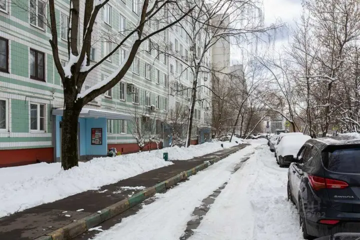 Москва: Квартира у метро Отрадное