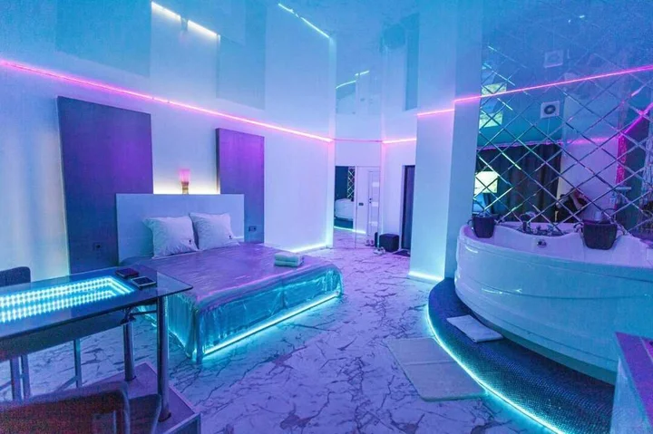 Иркутск: Студия NEON