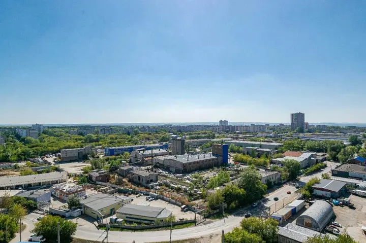 Пермь: Трехкомнатная квартира у Столицы