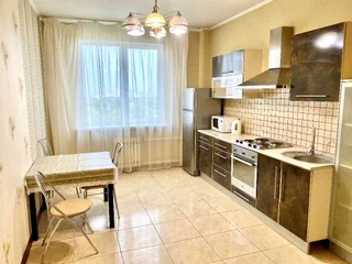 Нижний Новгород: Апартаменты Top House Студеная 68А