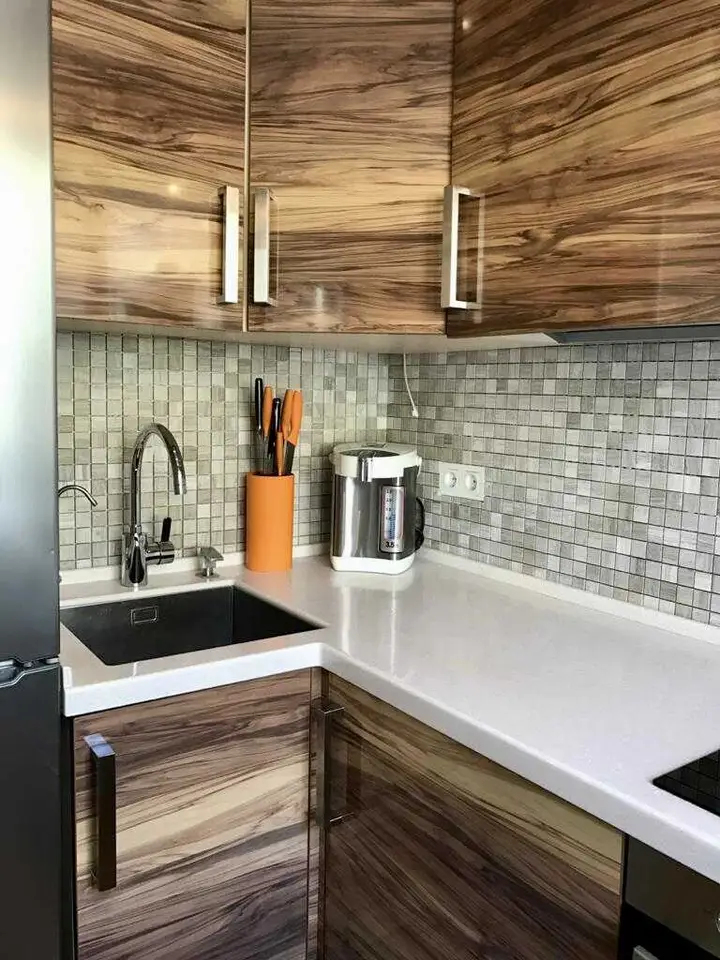carousel image 5