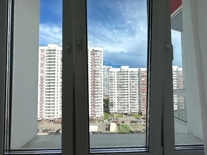 Красноярск: Видовая квартира в Свердловском районе "Белые Росы"