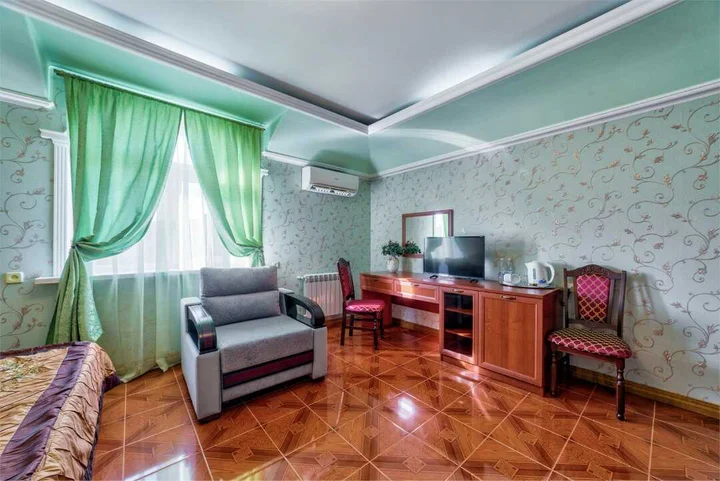 Волгоград: Well House Hotel