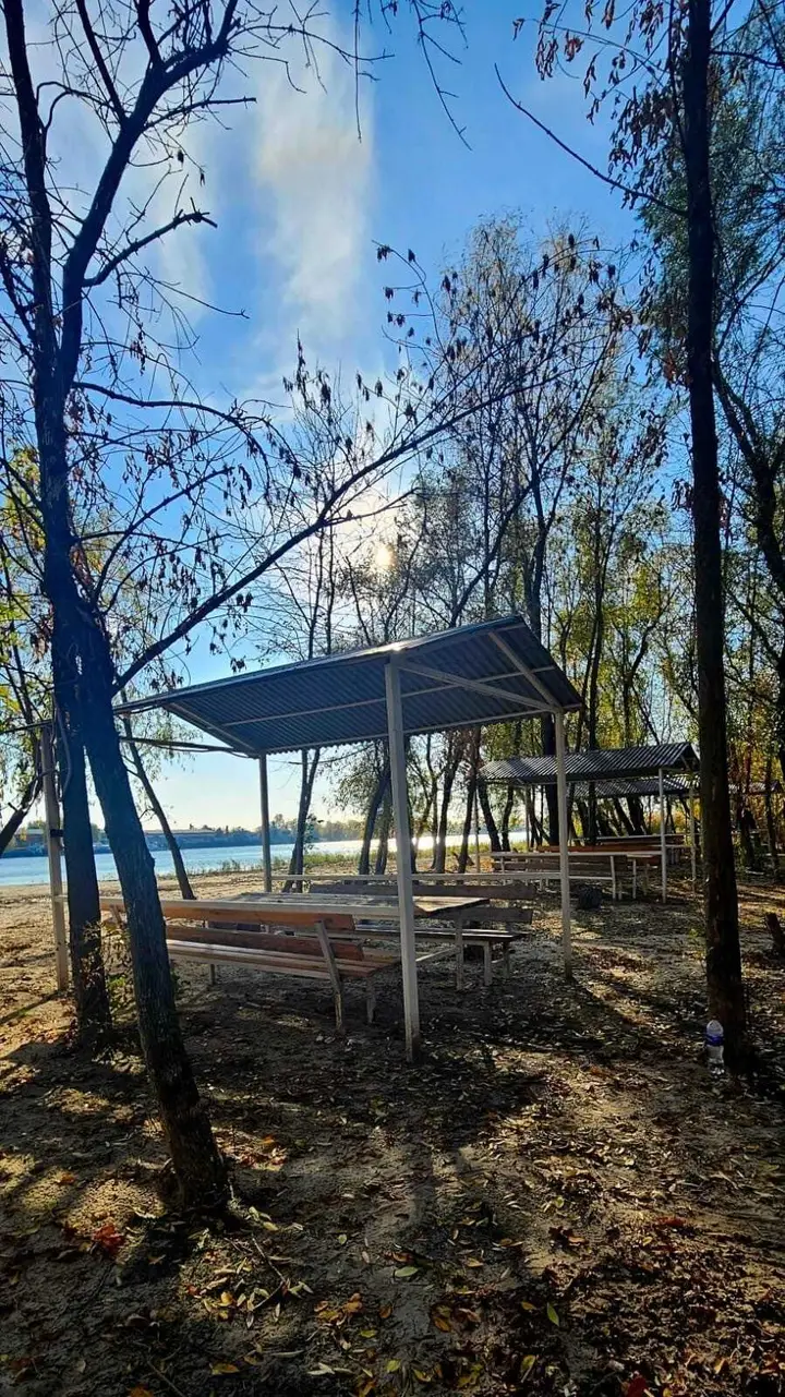 carousel image 1