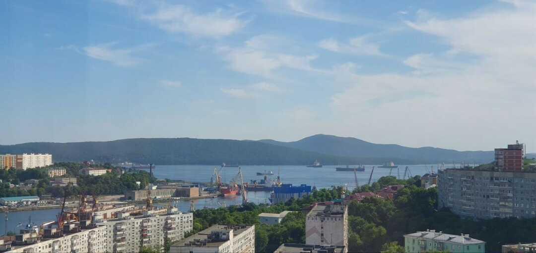 Владивосток: Апартаменты на улице Брянской 18