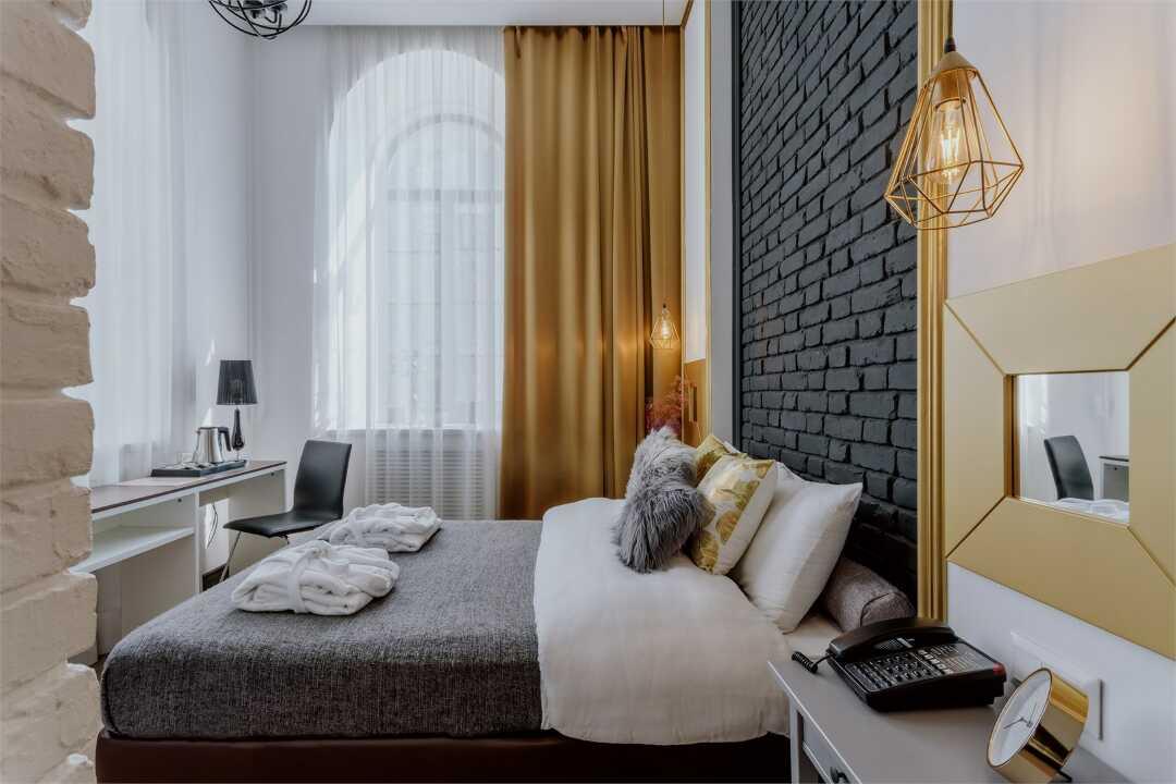 Екатеринбург: Бутик-отель "Gold 1905"