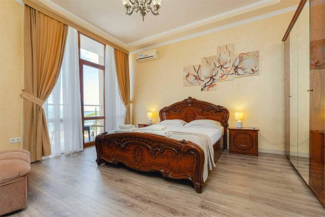 Алушта: VK Hotel Royal