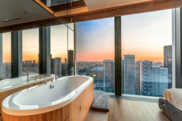 Москва: Sky City Moscow Ванна у окна! Закатная сторон! Дизайнерский Премиум Апартамент!