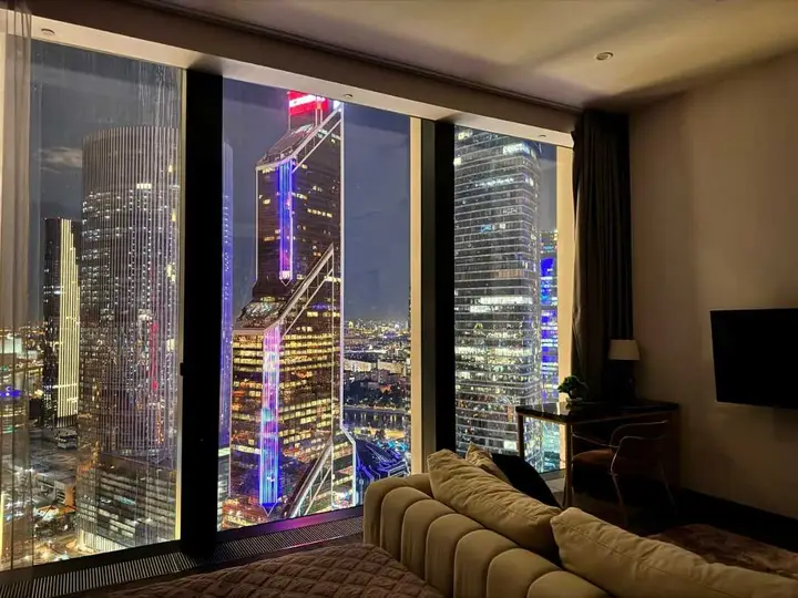 Апартаменты Sky City Moscow LUX Студия с большим окном с видом на все башни и город! — фото 5