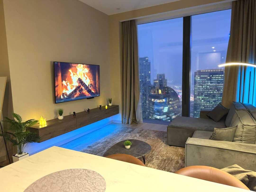 Sky City Moscow Роскошный апартамент с видом на башни на 61 этаже — фото 3