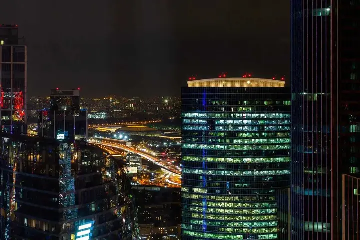 Москва: Апартаменты Sky City Moscow 62 этаж! Вид на Башни, Лужники, Парк победы и город! Очень уютный!