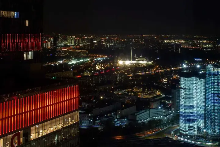 Москва: Апартаменты Sky City Moscow 62 этаж! Вид на Башни, Лужники, Парк победы и город! Очень уютный!