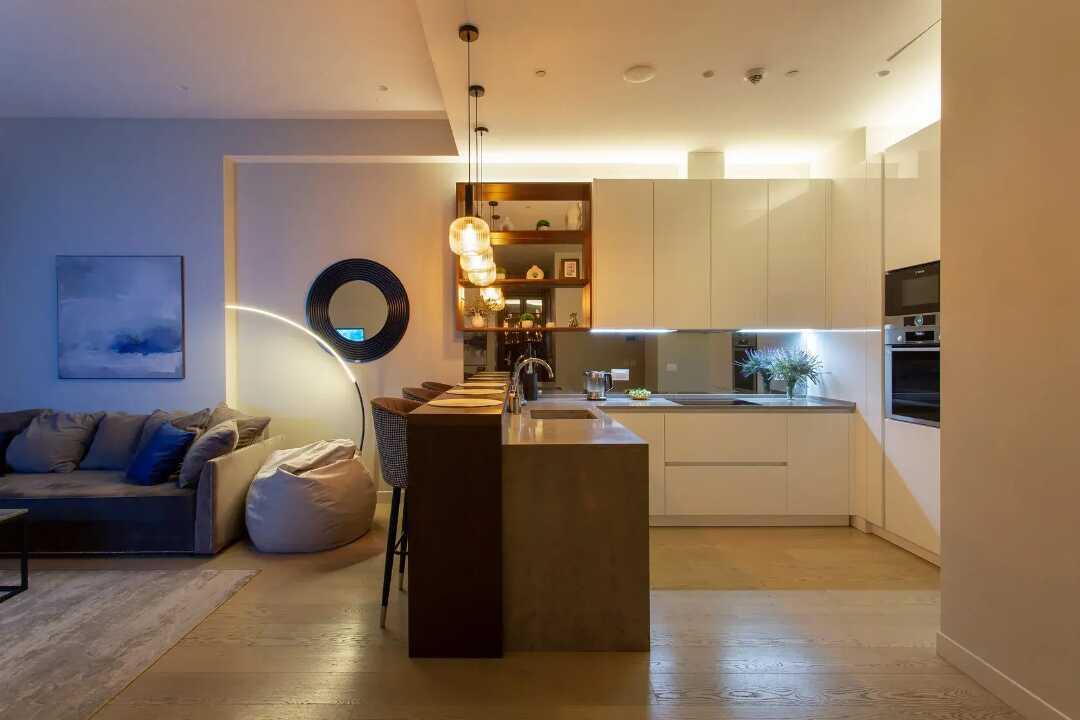 Москва: Апартаменты Sky City Moscow 62 этаж! Вид на Башни, Лужники, Парк победы и город! Очень уютный!