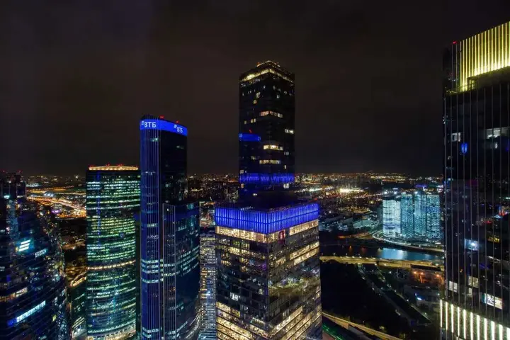Москва: Апартаменты Sky City Moscow 62 этаж! Вид на Башни, Лужники, Парк победы и город! Очень уютный!