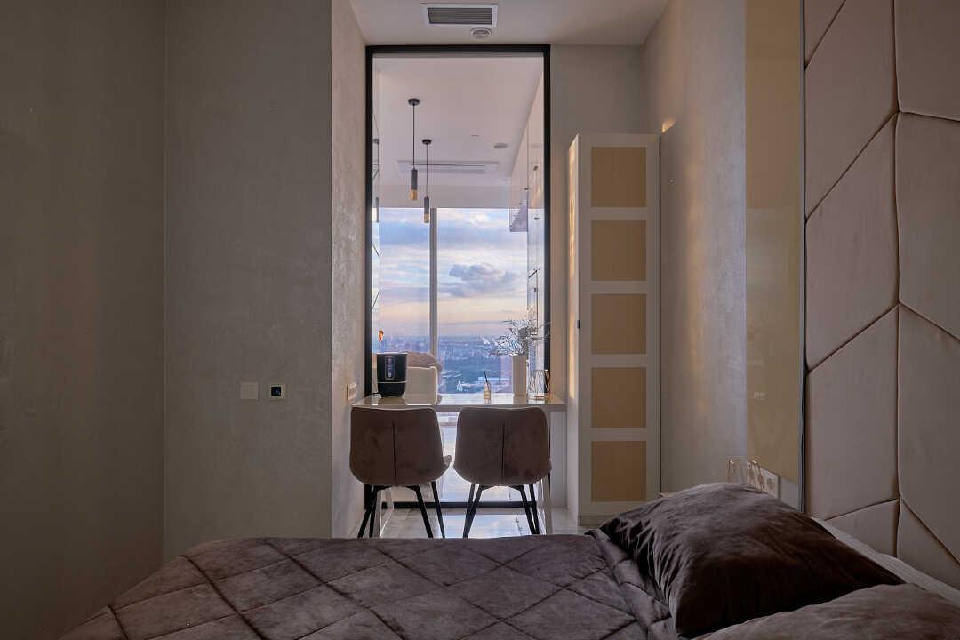 Москва: Апартаменты Sky City Moscow 80 этаж Вид на МГУ