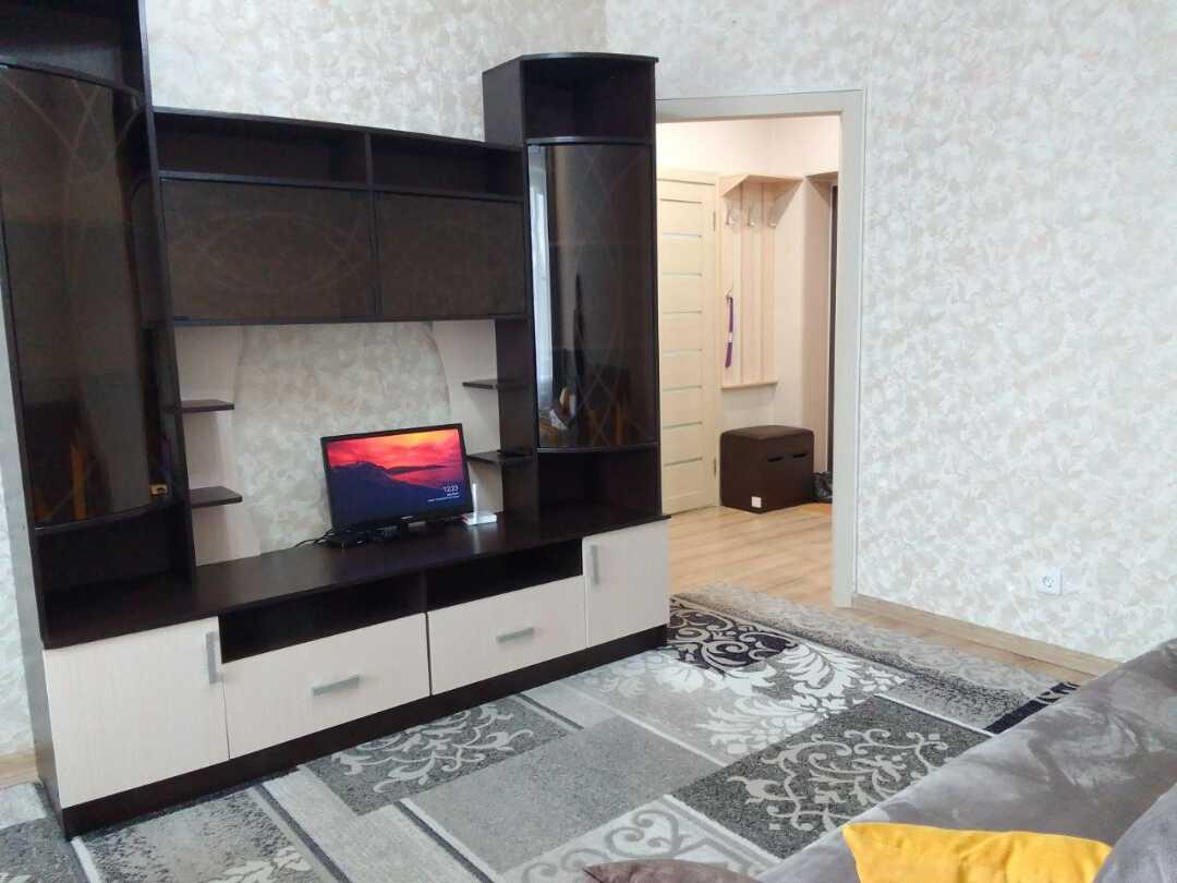 Кольцово: Квартира "Теплое гостеприимство" Рассветная 3А