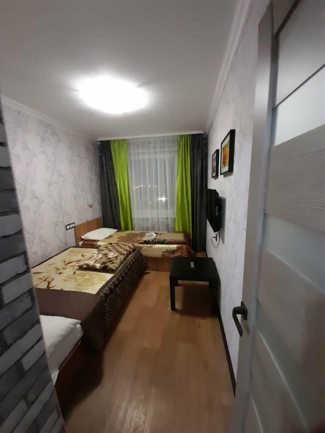 carousel image 4