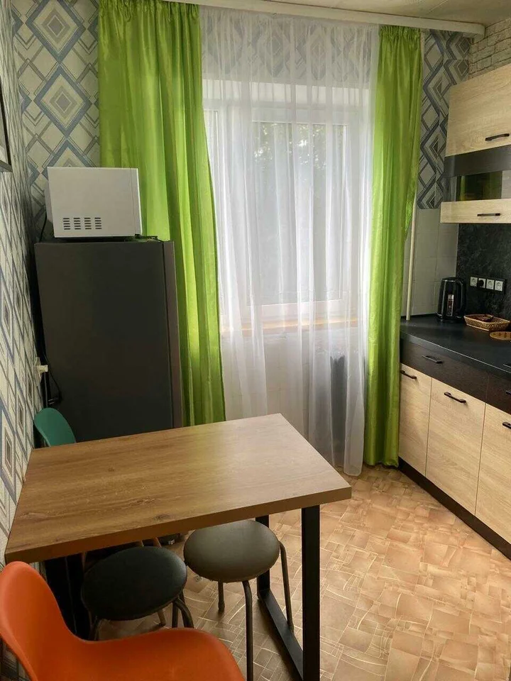 Мурманск: Просторная 2-комнатная квартира на Капитана Буркова 41