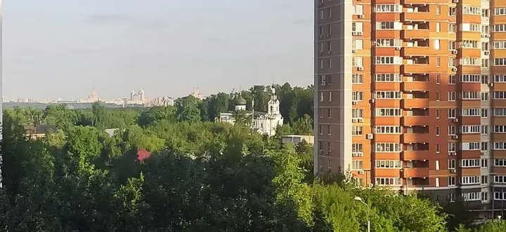 Москва: Комфортная квартира для четверых в Строгино