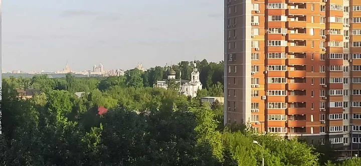 Москва: Комфортная квартира для четверых в Строгино
