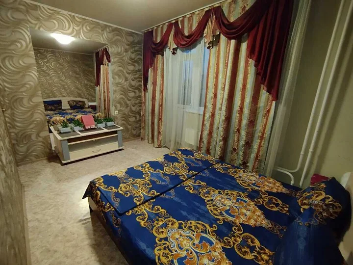 Бийск: Квартира двухкомнатная на Советской улице, 189/1
