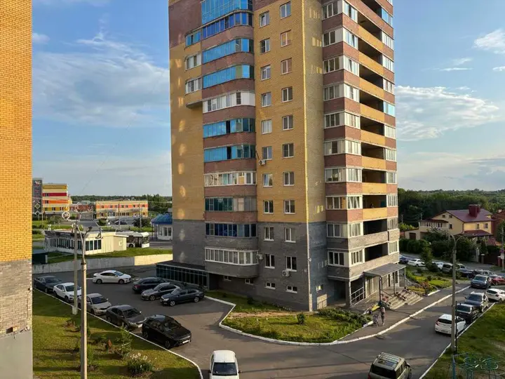 Чебоксары: Квартира с евроремонтом на улице Фёдора Гладкова