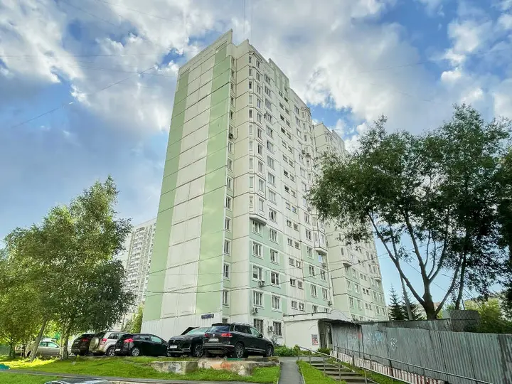Москва: Двухкомнатная квартира на ул. Барышиха, 25к1