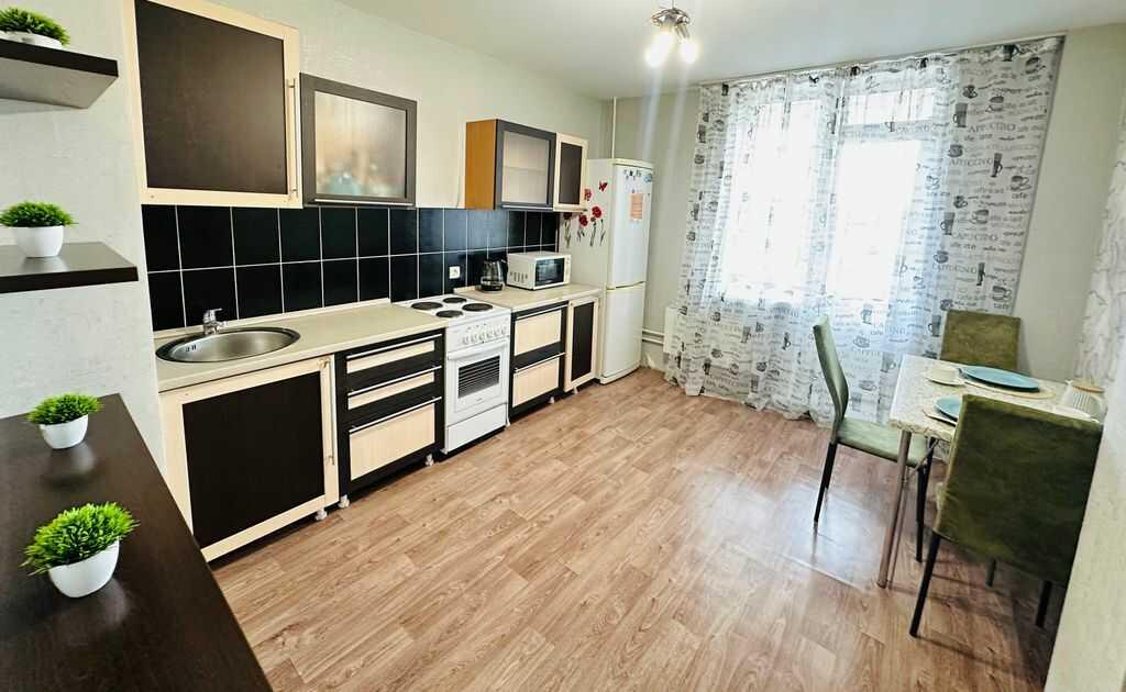 Красноярск: Апартаменты Саквояж на Мате Залки, 41