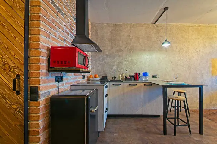 Минск: Апартаменты AtHome Apartments Братская