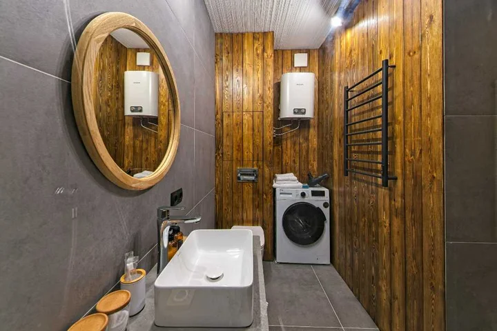 Минск: Апартаменты AtHome Apartments Братская