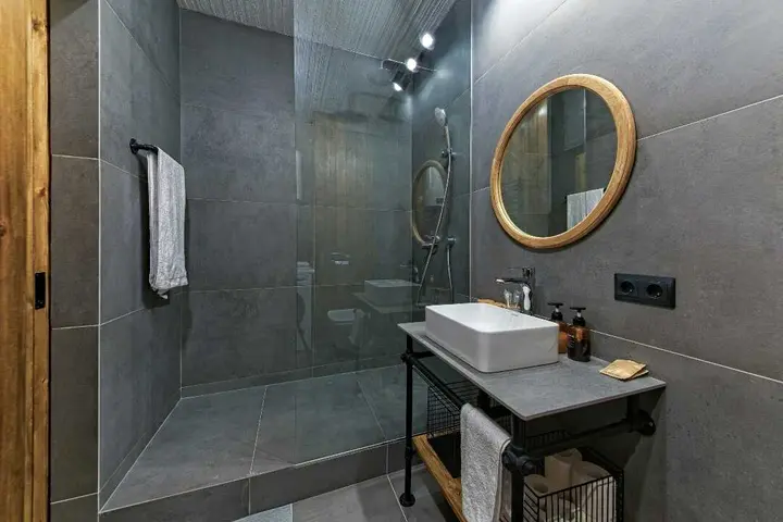 Минск: Апартаменты AtHome Apartments Братская