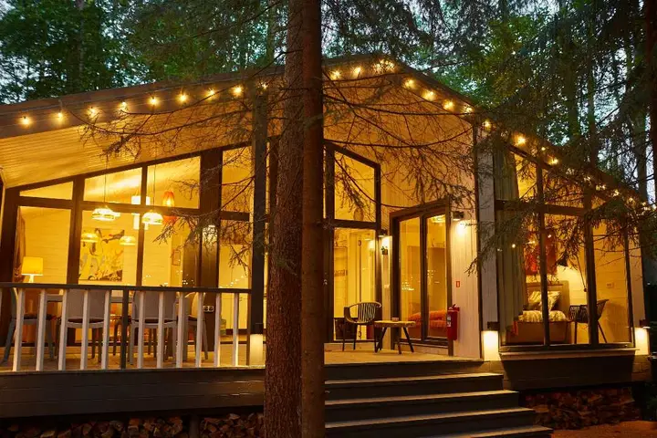 carousel image 3