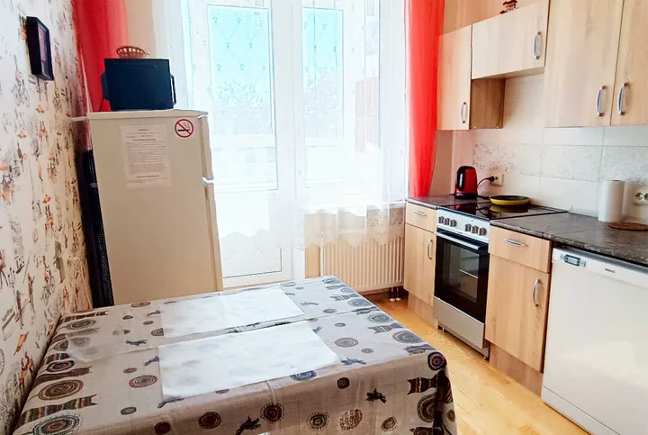 Красногорск: Квартира на ул. Народного Ополчения, 9