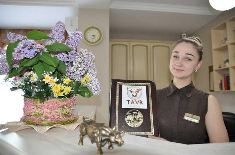 Ялта: Гостевой дом ТАВР