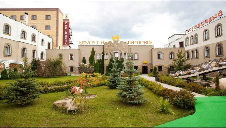 Тюмень: Мини-отель "Урарту"
