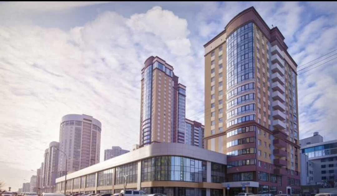 Екатеринбург: Апартаменты на Шейнкмана 86А