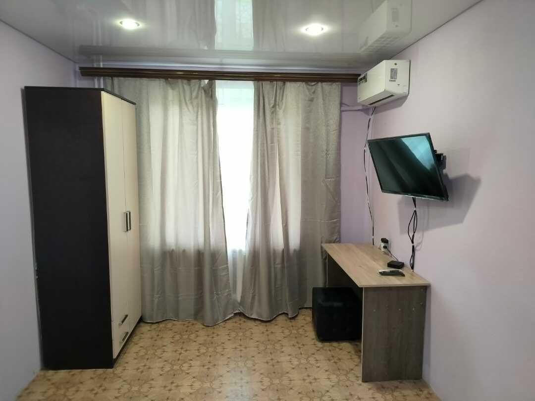 Тобольск: Квартира возле арбата  9-й микрорайон 23 дом