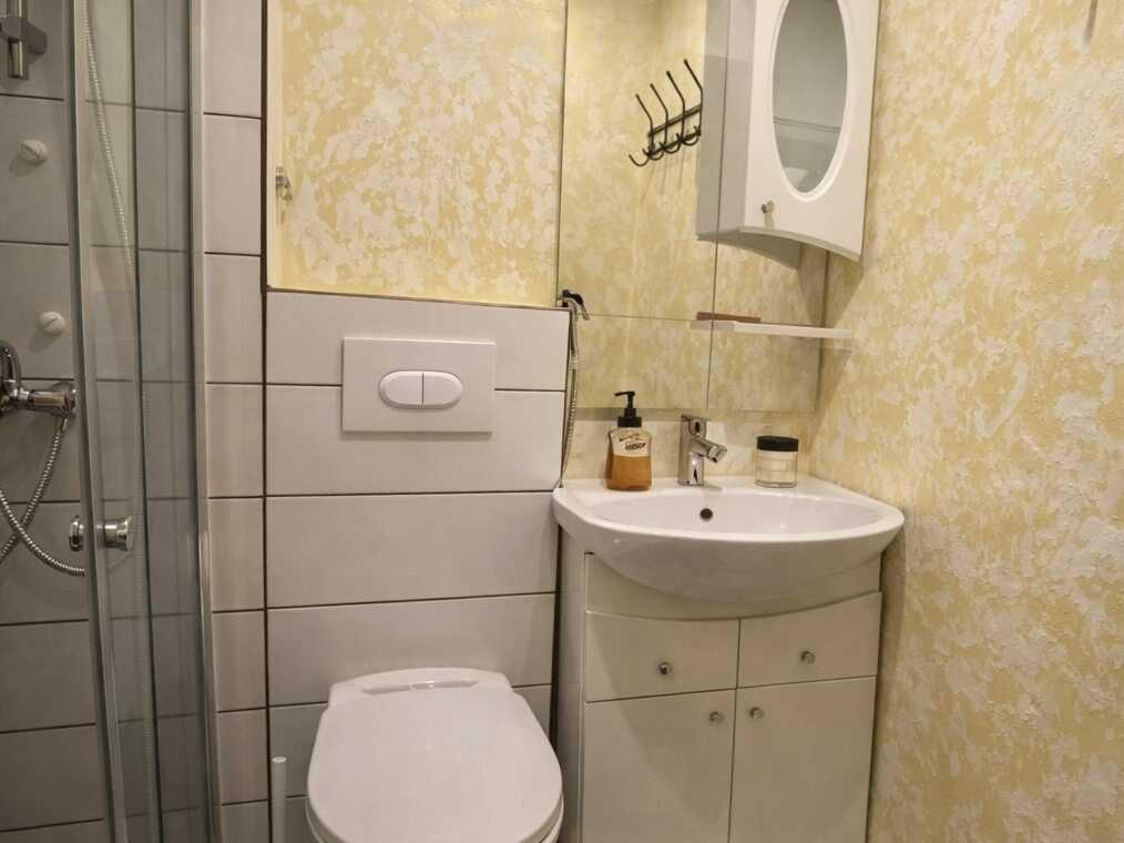 Уютная квартира на проспекте Октября 132/2 — фото 5