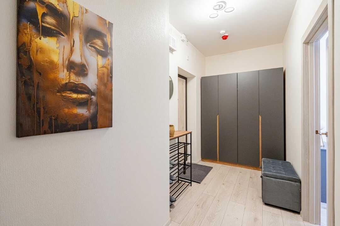 Екатеринбург: Дизайнерская квартира формата Евро на Викулова 78