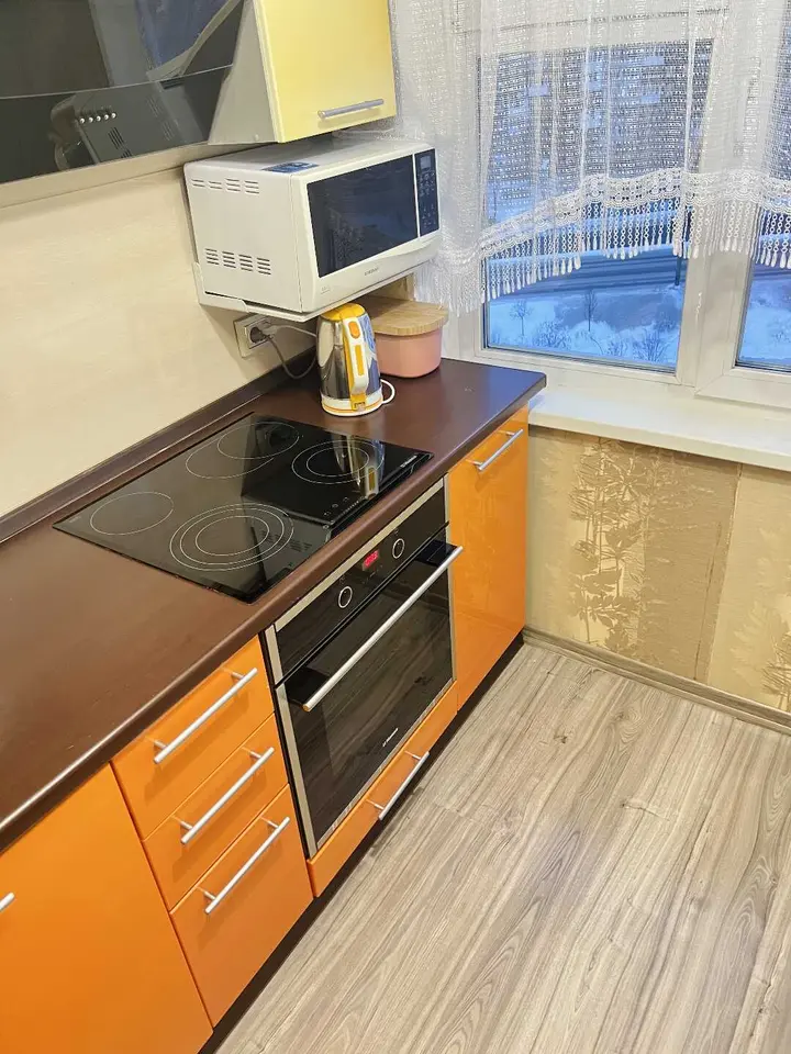 Мурманск: Квартира с видом на Северное сияние на Кольском 150к1