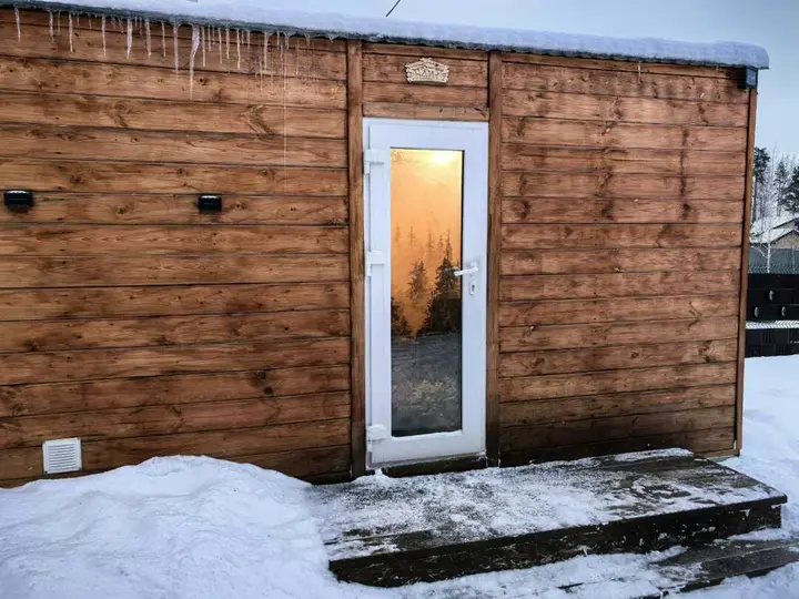 Увильды: Загородный дом "V Dom"