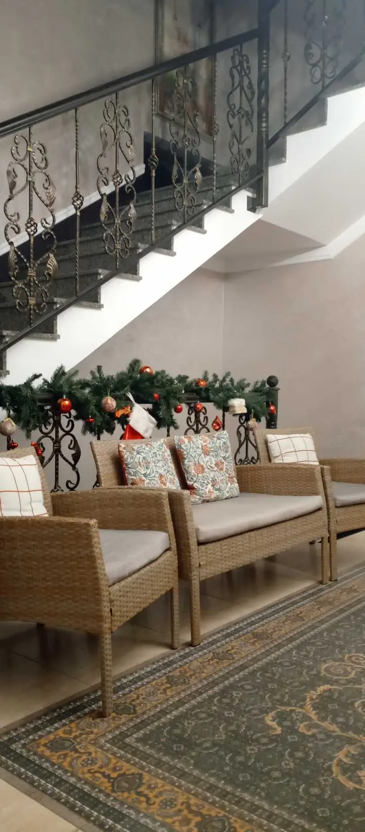 Кисловодск: Двухкомнатная квартира с балконом 75кв.м. в Кисловодске