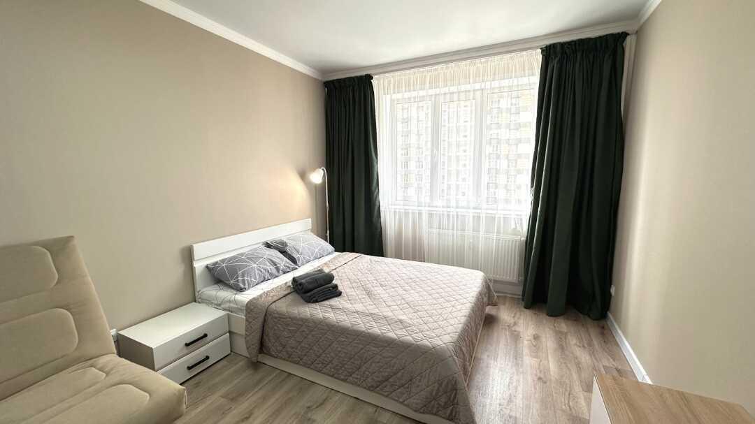 carousel image 3
