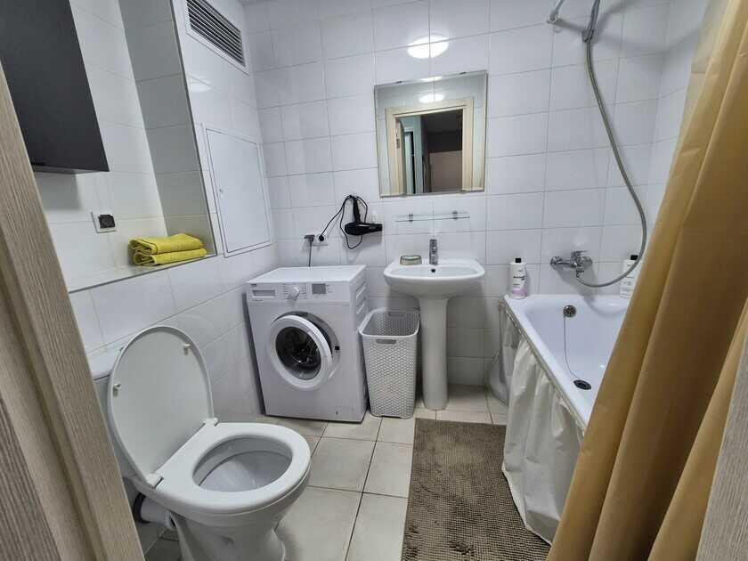 Москва: Апартаменты на ул. Римского-Корсакова, 11к3
