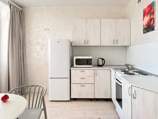 Самара: Квартира, 7-я просека, 92
