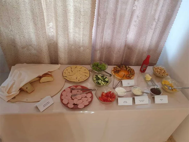 Морское: Гостиница "Бриз-Морское"