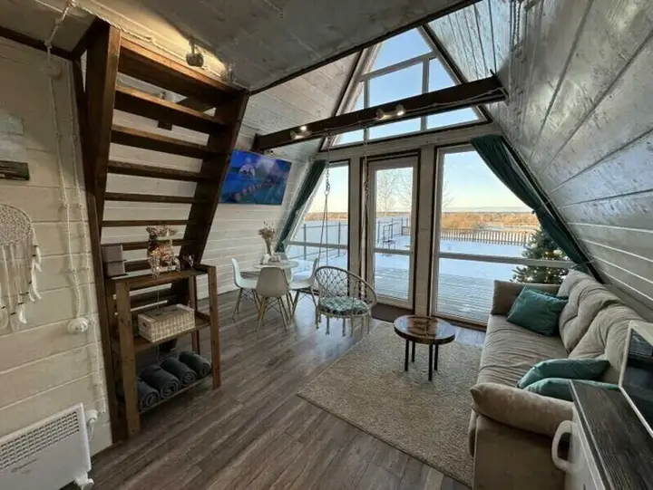 Дом "Над Рекой" в стиле A-frame в уникальном месте — фото 3
