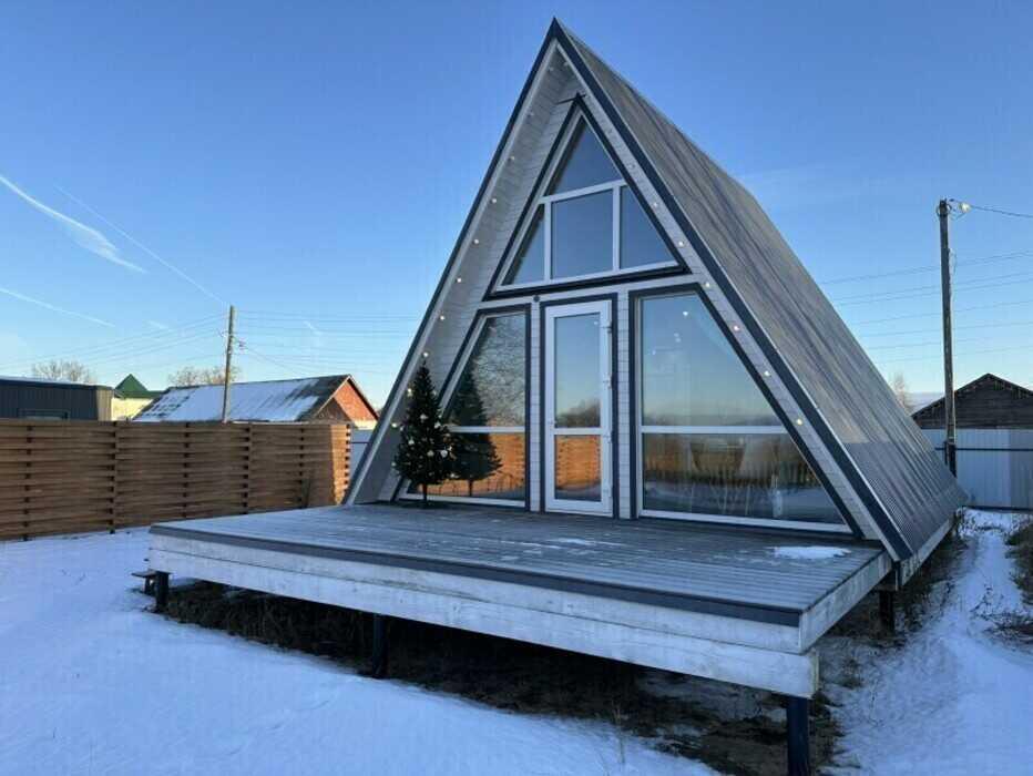 Дом "Над Рекой" в стиле A-frame в уникальном месте — фото 1