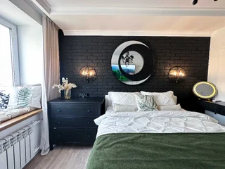 Москва: Евротрешка "Top Rooms" на Таганке у Москвы реки